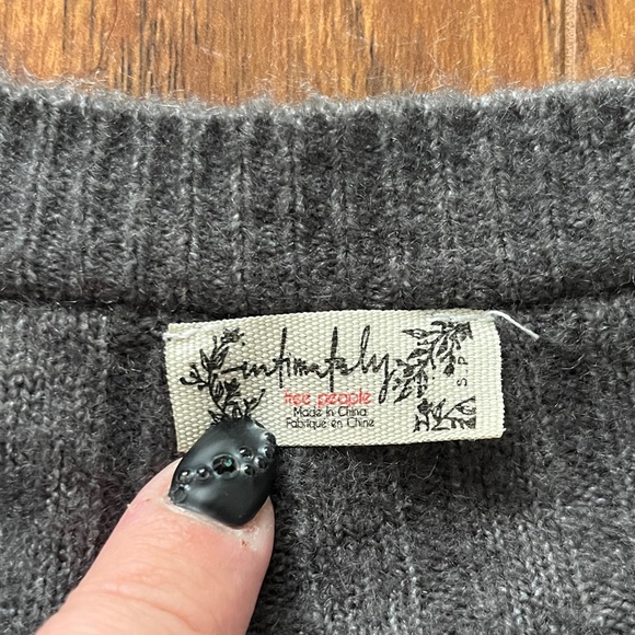 Free People Gray Ribbed Sweater - Picture 2 of 9